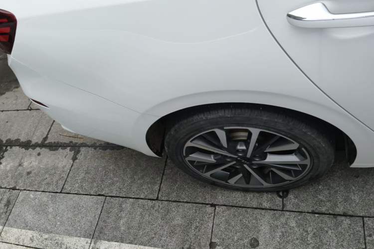 Used Kia K3 2021 Revised 1.5L CVT Fashion Edition Exterior 5