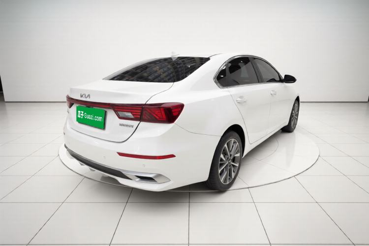 Used Kia K3 2021 Revised 1.5L CVT Fashion Edition Exterior 5