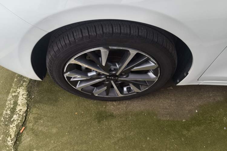 Used Kia K3 2021 1.5L CVT Fashion Edition Exterior 7