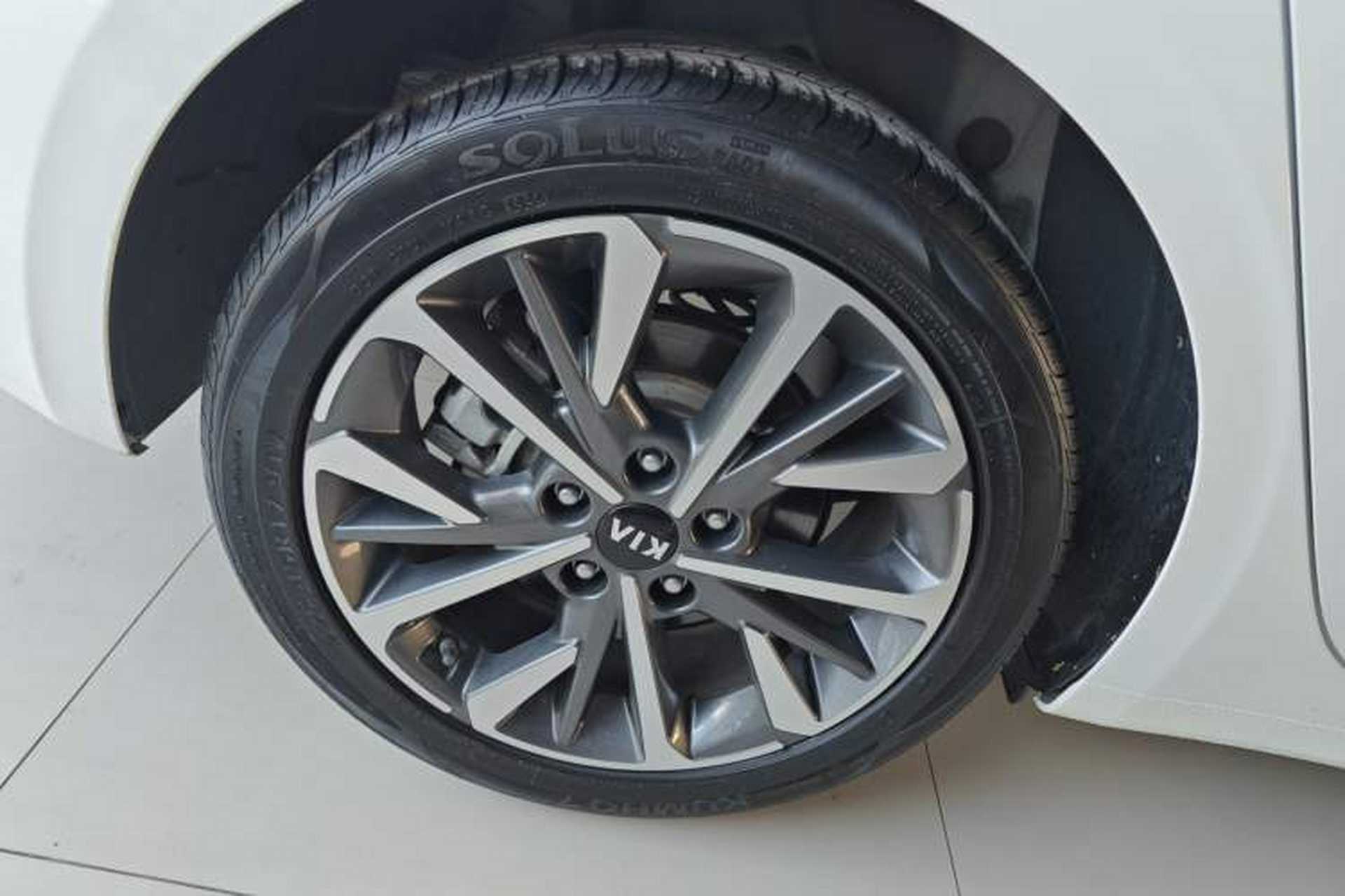 Used Kia K3 2021 1.5L CVT Fashion Edition Exterior 8