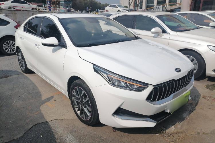 Used Kia K3 2021 Revised 1.5L CVT Fashion Edition Front Right 45 Deg