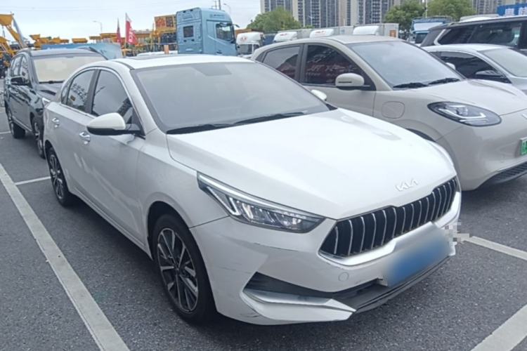 Used Kia K3 2021 Revised 1.5L CVT Fashion Edition Front Right 45 Deg