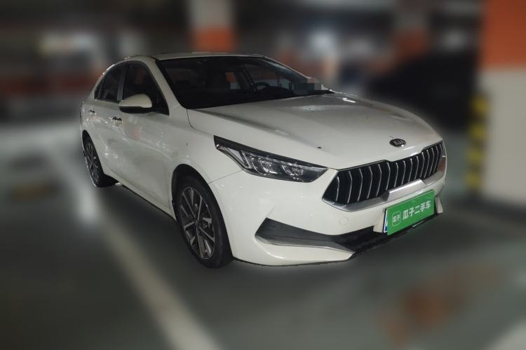 Used Kia K3 2021 1.5L CVT Fashion Edition Front Right 45 Deg