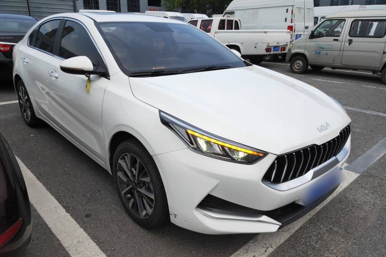 Used Kia K3 2021 Revised 1.5L CVT Fashion Edition Front Right 45 Deg