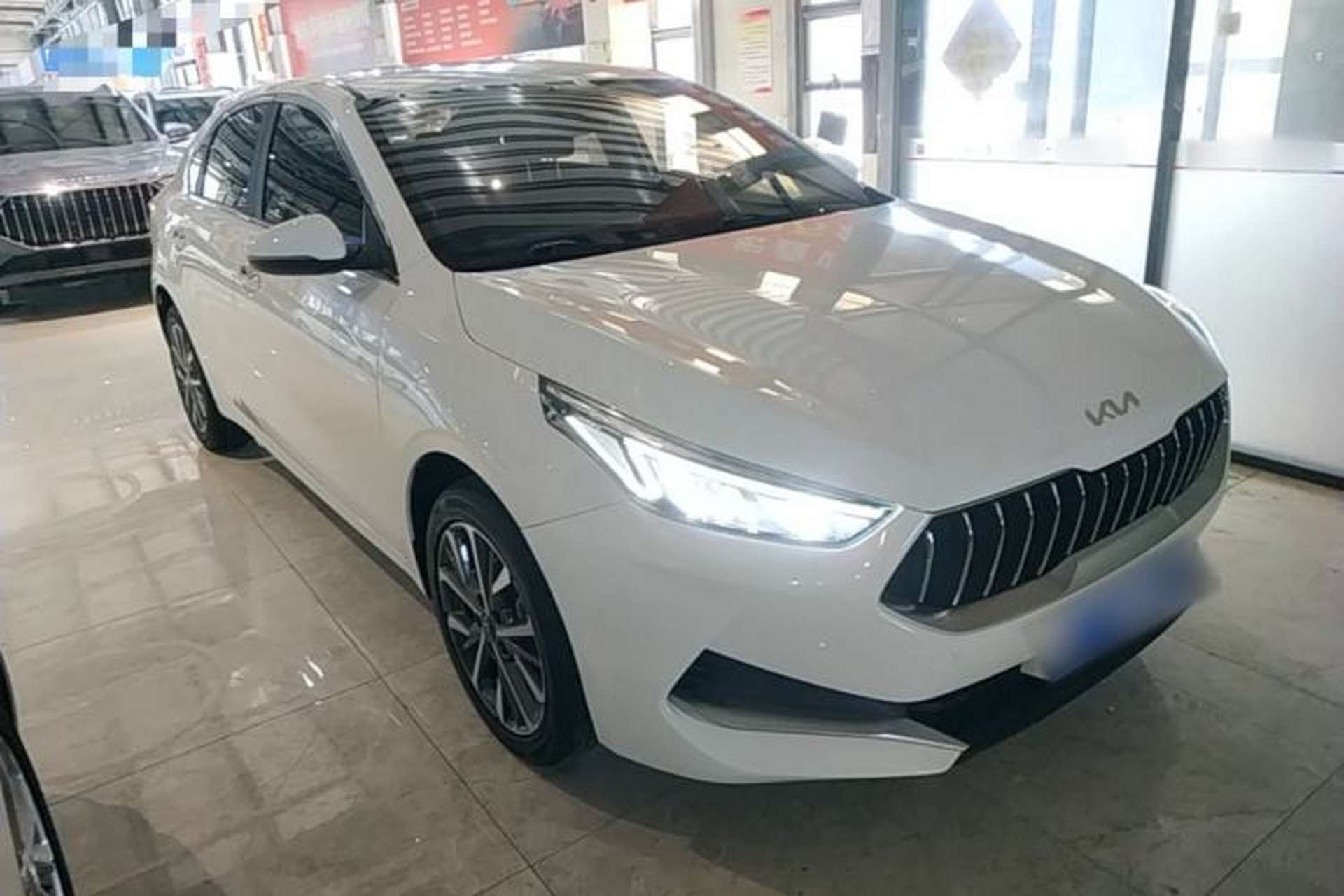 Used Kia K3 2021 Revised 1.5L CVT Fashion Edition Front Right 45 Deg