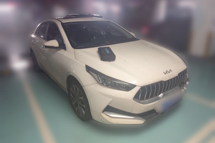 Used Kia K3 2021 1.5L CVT Fashion Edition Front Right 45 Deg