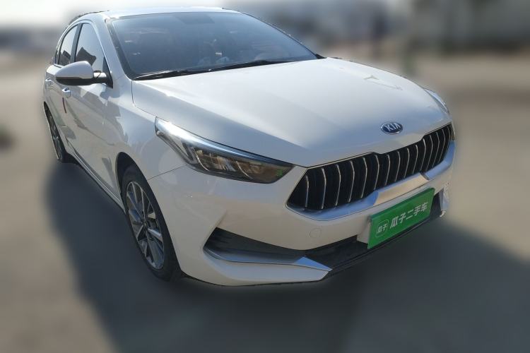 Used Kia K3 2021 1.5L CVT Fashion Edition Front Right 45 Deg