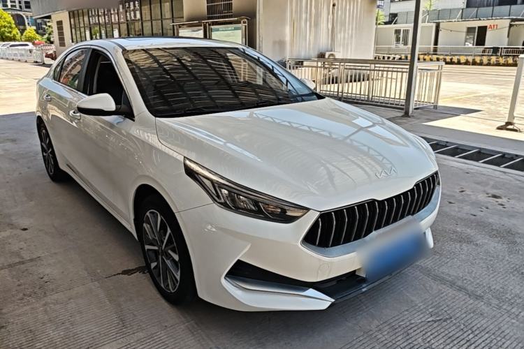 Used Kia K3 2021 Revised 1.5L CVT Fashion Edition Front Right 45 Deg