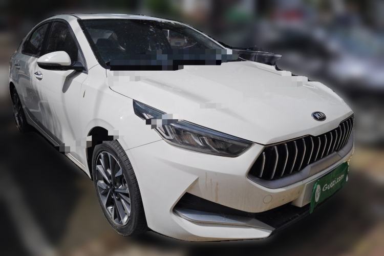 Used Kia K3 2021 1.5L CVT Fashion Edition Front Right 45 Deg