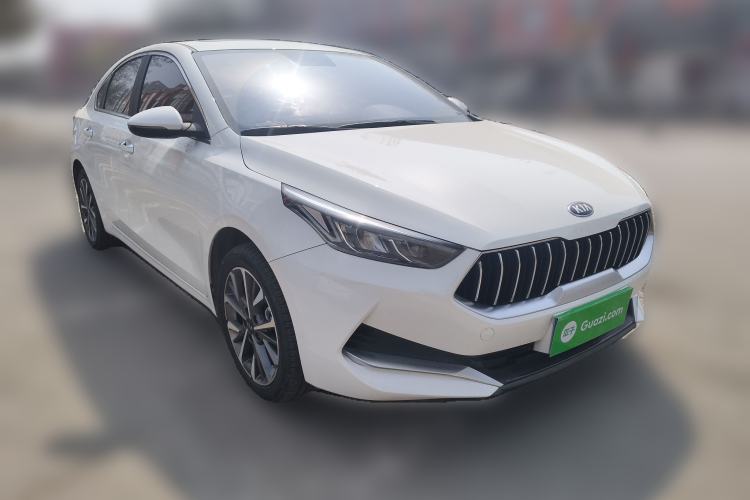 Used Kia K3 2021 1.5L CVT Fashion Edition Front Right 45 Deg