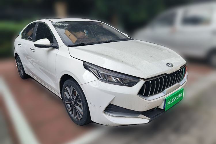 Used Kia K3 2021 1.5L CVT Fashion Edition Front Right 45 Deg