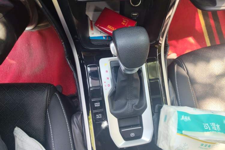 Used Kia K3 2021 1.5L CVT Fashion Edition Gear Lever