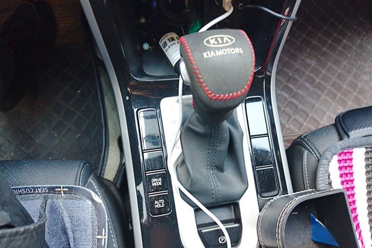 Used Kia K3 2021 Revised 1.5L CVT Fashion Edition Gear Lever