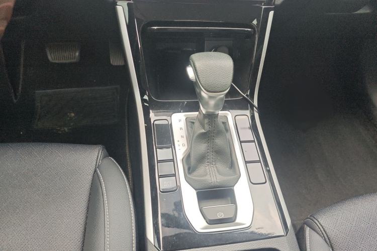 Used Kia K3 2021 1.5L CVT Fashion Edition Gear Lever