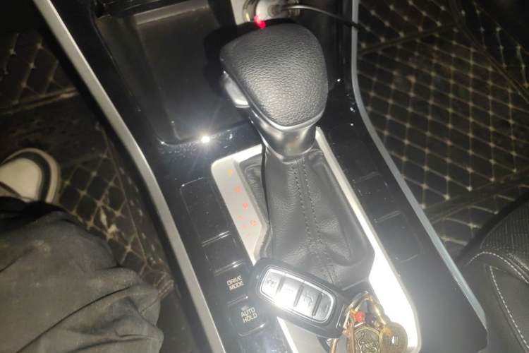 Used Kia K3 2021 1.5L CVT Fashion Edition Gear Lever