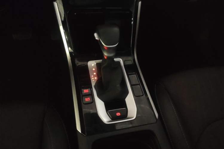 Used Kia K3 2021 1.5L CVT Youth Edition Gear Lever