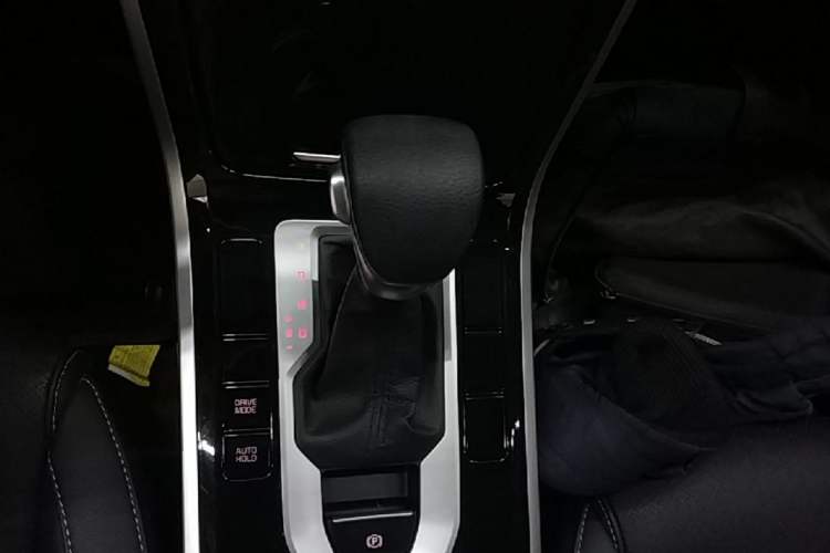 Used Kia K3 2021 1.5L CVT Youth Edition Gear Lever