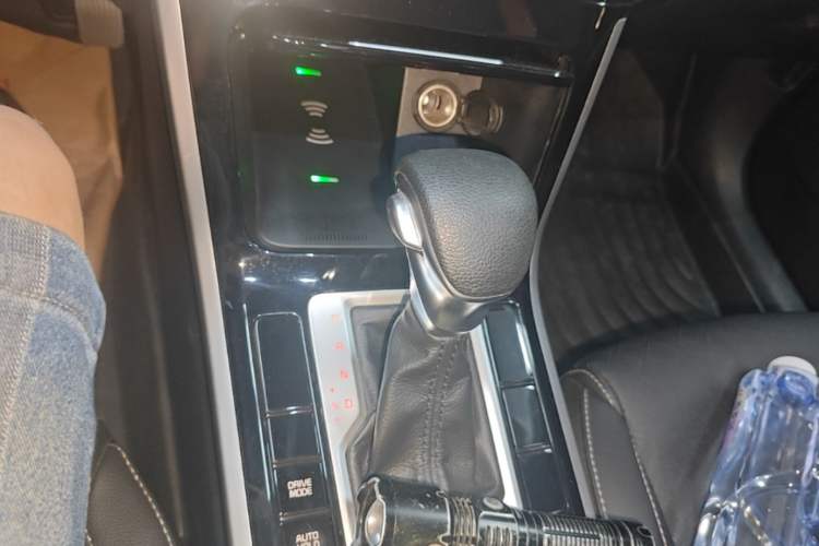Used Kia K3 2021 1.5L CVT Fashion Edition Gear Lever