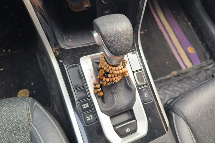 Used Kia K3 2021 1.5L CVT Fashion Edition Gear Lever