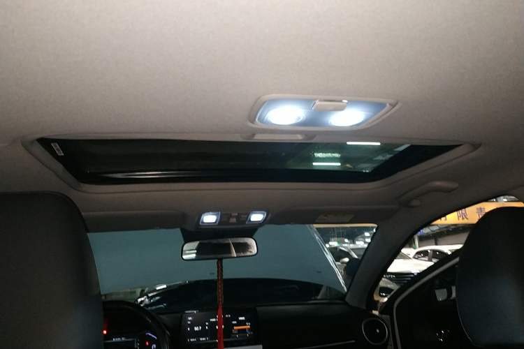 Used Kia K3 2021 Revised 1.5L CVT Fashion Edition Headliner