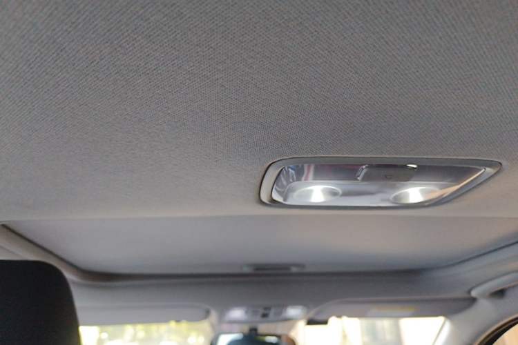 Used Kia K3 2021 Revised 1.5L CVT Fashion Edition Headliner
