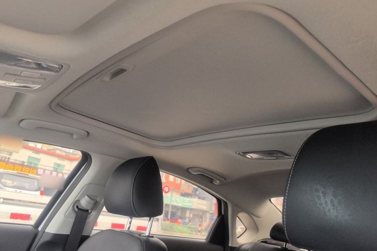 Used Kia K3 2021 Revised 1.5L CVT Fashion Edition Headliner