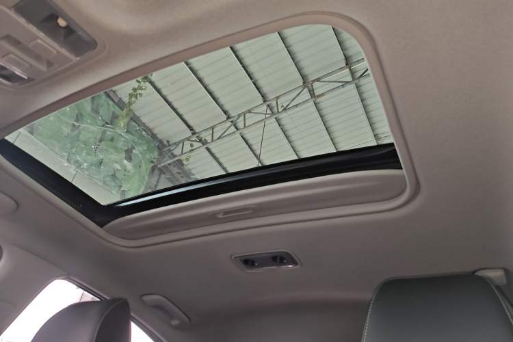 Used Kia K3 2021 Revised 1.5L CVT Fashion Edition Headliner