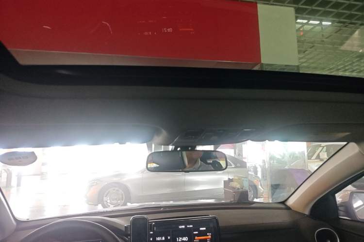 Used Kia K3 2021 1.5L CVT Youth Edition Headliner