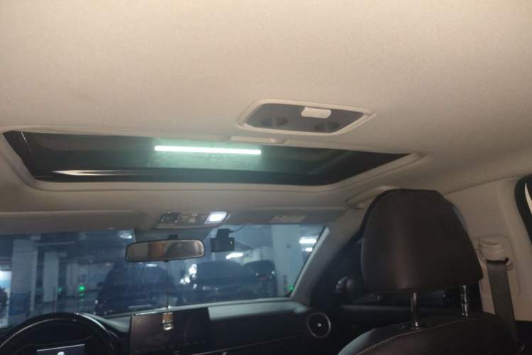 Used Kia K3 2021 1.5L CVT Fashion Edition Headliner