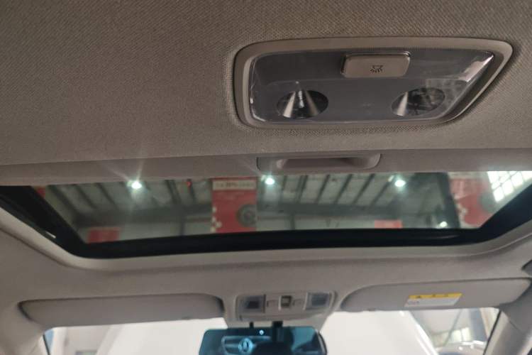 Used Kia K3 2021 Revised 1.5L CVT Fashion Edition Headliner