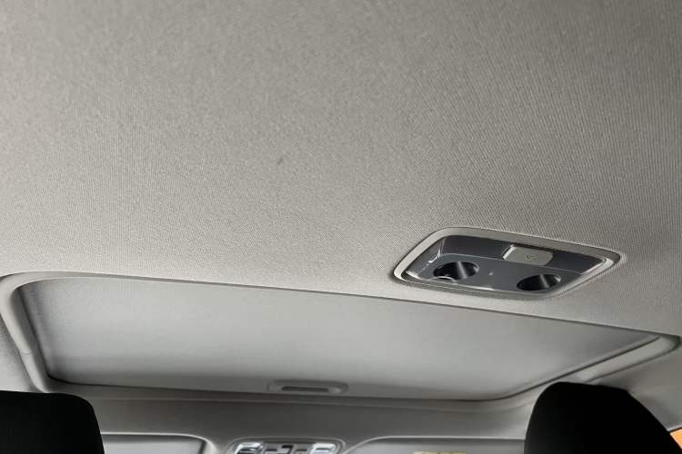 Used Kia K3 2021 Revised 1.5L CVT Fashion Edition Headliner