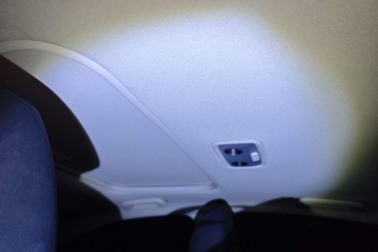 Used Kia K3 2021 Revised 1.5L CVT Fashion Edition Headliner