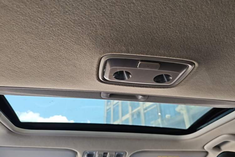 Used Kia K3 2021 Revised 1.5L CVT Fashion Edition Headliner