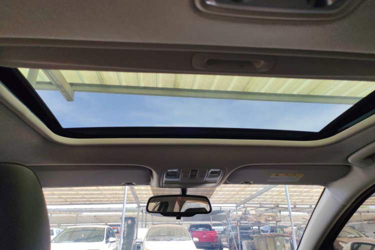 Used Kia K3 2021 Revised 1.5L CVT Fashion Edition Headliner