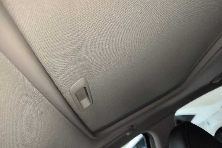 Used Kia K3 2021 Revised 1.5L CVT Youth Edition Headliner