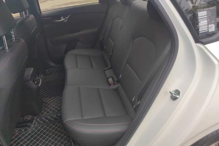 Used Kia K3 2021 1.4T DCT GT-Line Struggle Connected Edition Interior 1