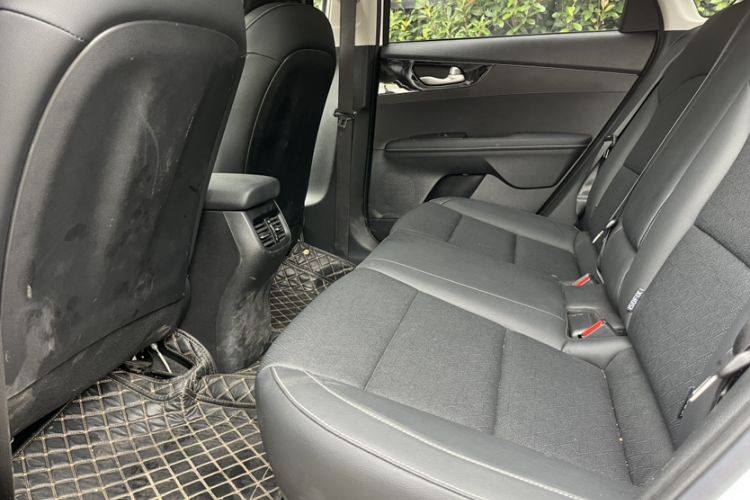 Used Kia K3 2021 Revised 1.5L CVT Fashion Edition Interior 1