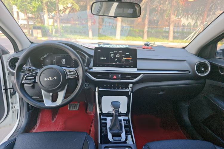 Used Kia K3 2021 Revised 1.5L CVT Fashion Edition Interior 1