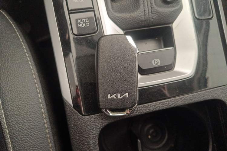 Used Kia K3 2021 Revised 1.5L CVT Fashion Edition Interior 1