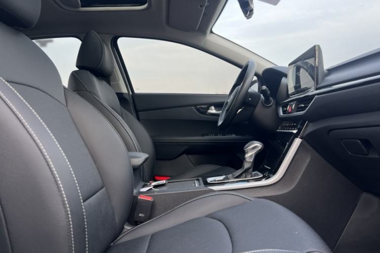 Used Kia K3 2021 Revised 1.5L CVT Fashion Edition Interior 2