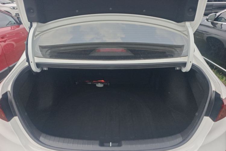Used Kia K3 2021 1.5L CVT Fashion Edition Interior 6
