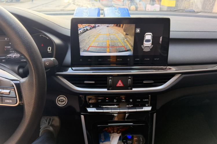Used Kia K3 2021 1.5L CVT Fashion Edition Interior 6