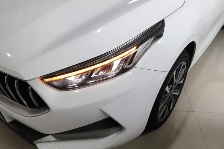 Used Kia K3 2021 Revised 1.5L CVT Fashion Edition Left Front Headlight