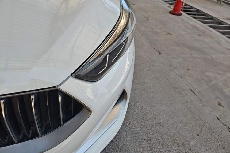 Used Kia K3 2021 Revised 1.5L CVT Fashion Edition Left Front Headlight