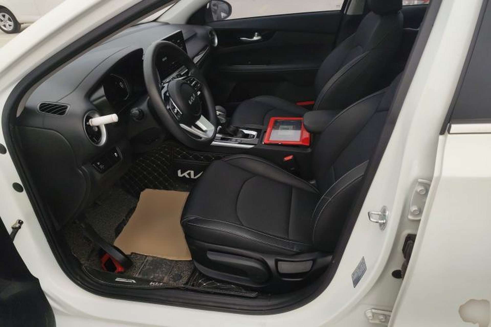 Used Kia K3 2021 Revised 1.5L CVT Fashion Edition Left Front Seat