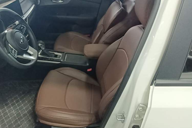 Used Kia K3 2021 1.5L CVT Youth Edition Left Front Seat