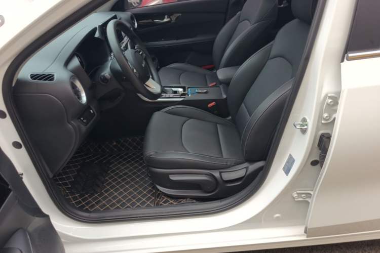 Used Kia K3 2021 Revised 1.5L CVT Fashion Edition Left Front Seat