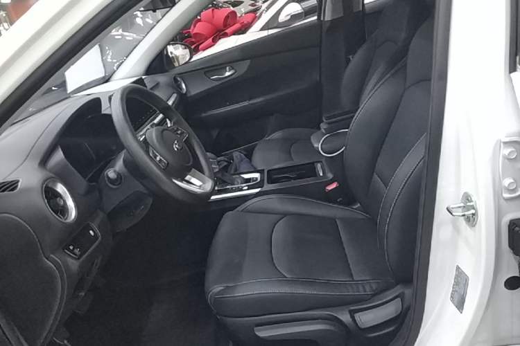 Used Kia K3 2021 1.5L CVT Youth Edition Left Front Seat