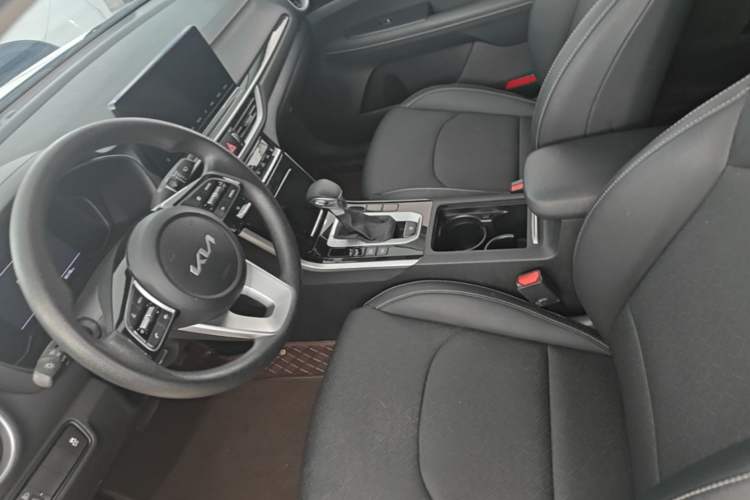 Used Kia K3 2021 Revised 1.5L CVT Fashion Edition Left Front Seat