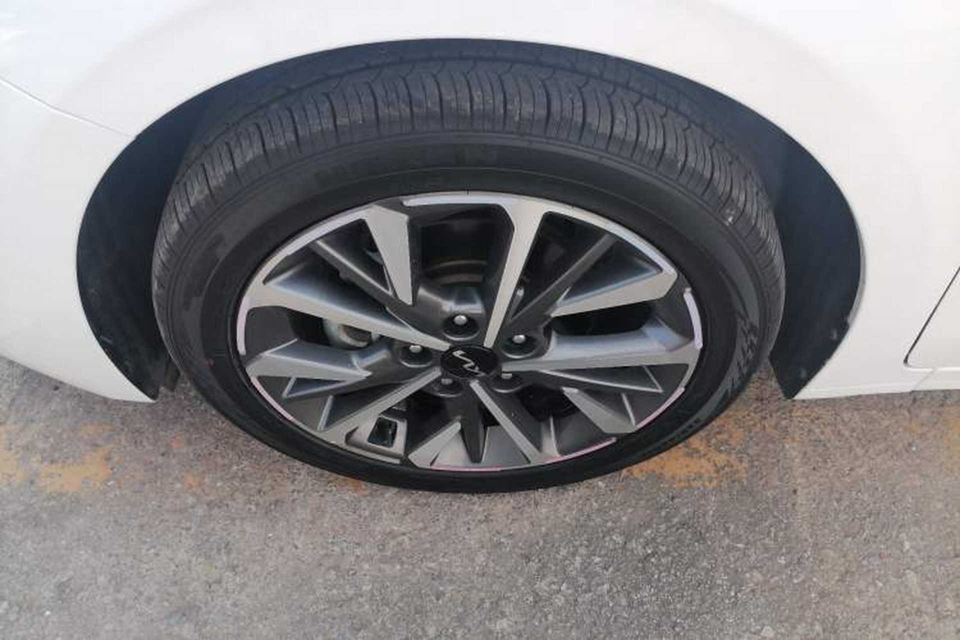 Used Kia K3 2021 Revised 1.5L CVT Fashion Edition Left Front Wheel Hub